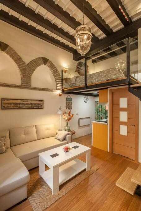 Monkeys Apartments El Arenal Santas Patronas Sevilla Eksteriør billede